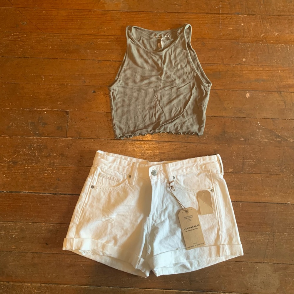 NWT Lucky Brand The Boyfriend Short. White size 25
